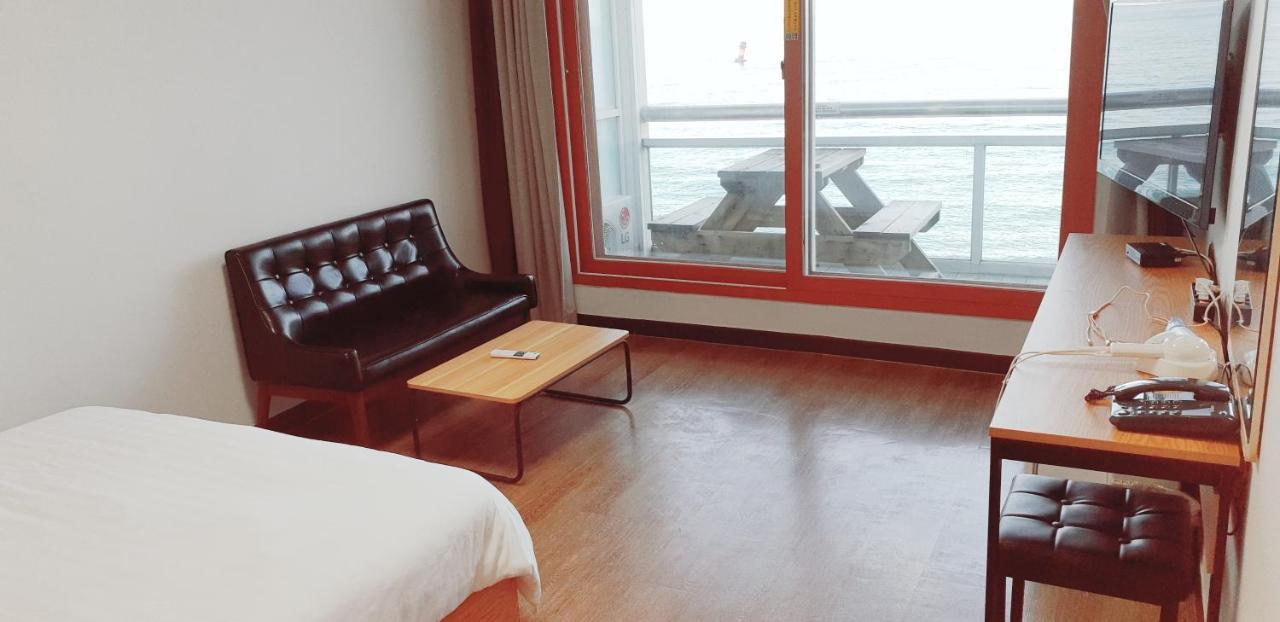 คยองโพ ไทม์ Motel คังนึง ภายนอก รูปภาพ