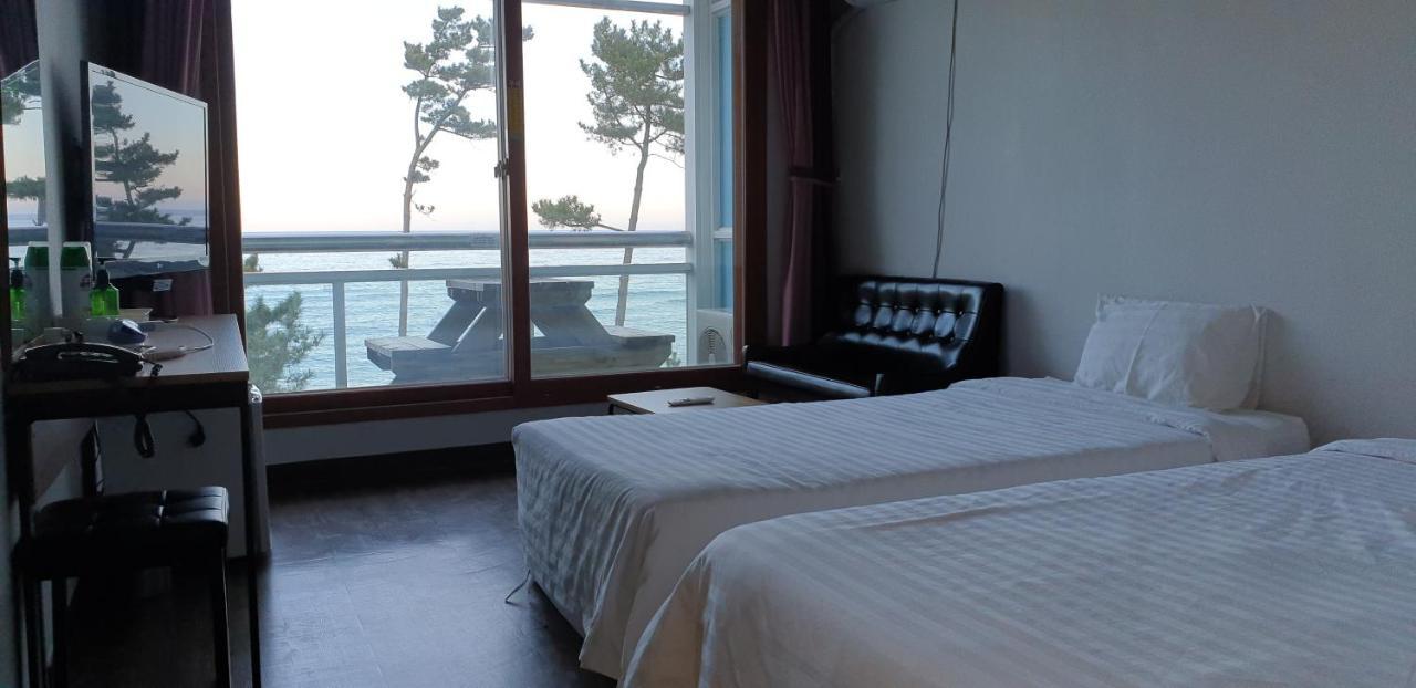 คยองโพ ไทม์ Motel คังนึง ภายนอก รูปภาพ