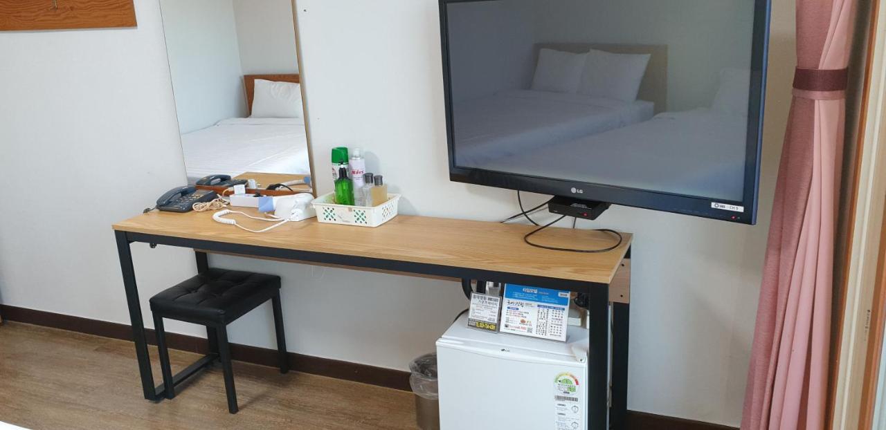 คยองโพ ไทม์ Motel คังนึง ภายนอก รูปภาพ