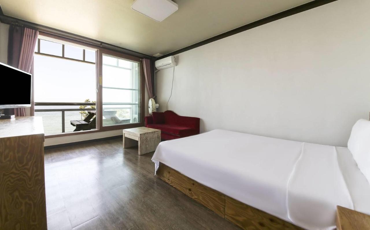 คยองโพ ไทม์ Motel คังนึง ภายนอก รูปภาพ